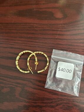 Gold Textured Hoop Earrings - Classic Women's Fashion